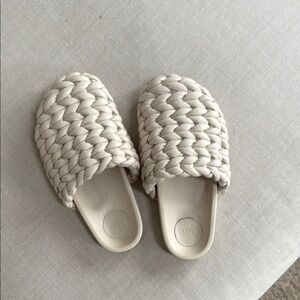 Chloe cream woven mules